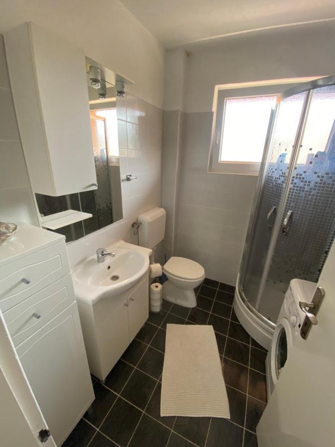 Apartman “Iva” Lägenhet Drvar Exteriör bild