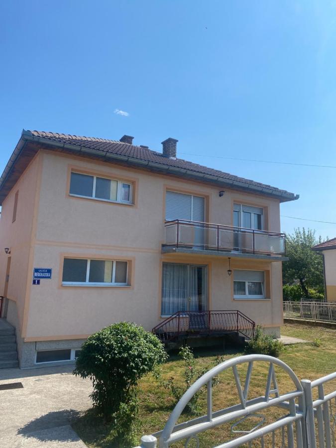 Apartman “Iva” Lägenhet Drvar Exteriör bild